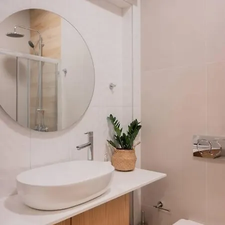 Boutique 27, Luxury Apartment. Ioannina Buitenkant foto
