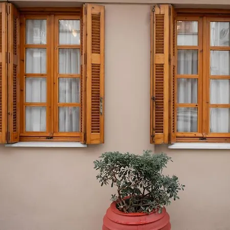 Boutique 27, Luxury Apartment. Ioannina Buitenkant foto